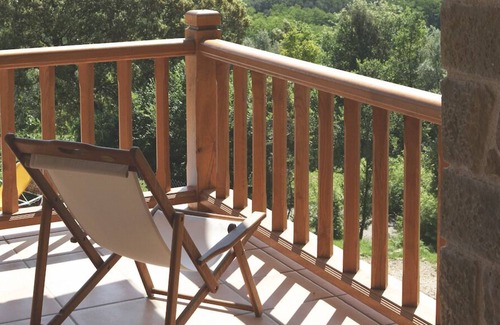 Camos House | Masia Tor de Dant - Authentic holiday home for a large group