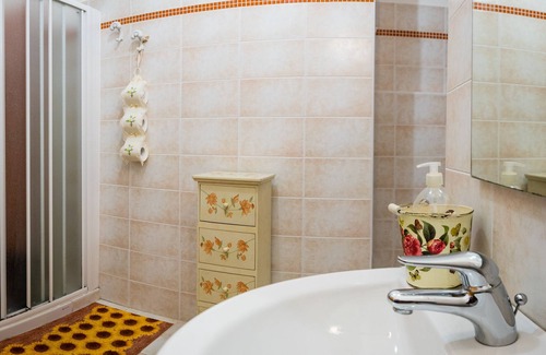 Agnone Bed & Breakfast | Masseria Acquasalsa Agnone Masseria in pietra Apartment Girasole