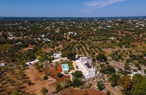 Ostuni Bed & Breakfast | Masseria Monte Torto by Wonderful Italy - Suite Melograno con jacuzzi