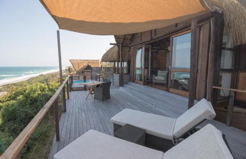 Massinga Cabin | Massinga Beach