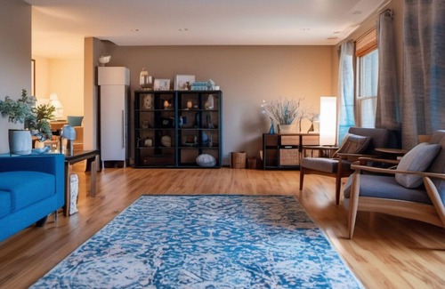 Lake Zurich House | Massive 4BR, 4-level 3,300 sq ft House, WiFi + Pool Table