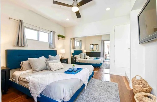 South Mission Beach House | Massive Oceanview 6BR Penthouse + Rooftop Decks