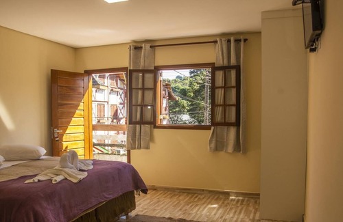 Capivari House | Master Apt at Capivari Campos do Jordão