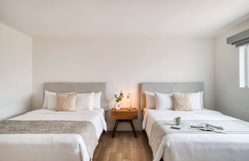 Playa Ensenada Apartment | Master Suite Near the Beach: Pool+Jacuzzi+Bikes