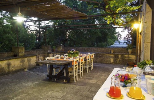 Casamassella Apartment | Master Suite with access to park and pool