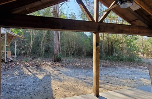 Matthews Cabin | Masters Rental. Charming cabin, dog friendly, close to Augusta/Ft Gordon.