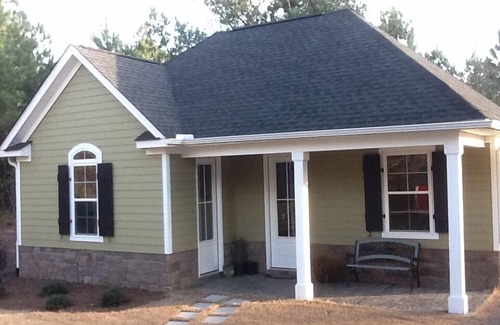 Grovetown House | Masters Week '25 - Comfortably Sleeps 12 guests - 5000s.f. on 12+ acres