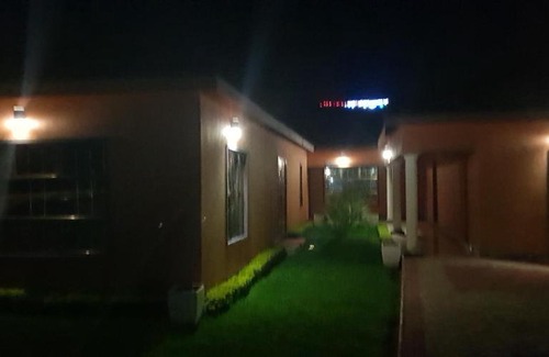 Francistown House | Mathlyn Guest House
