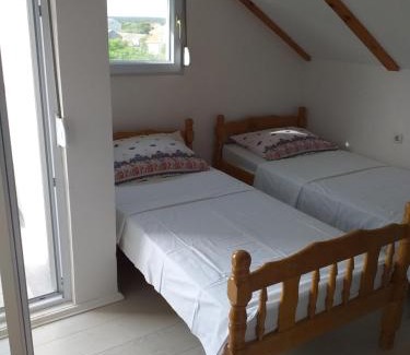 Olib Apartment | Matija's house