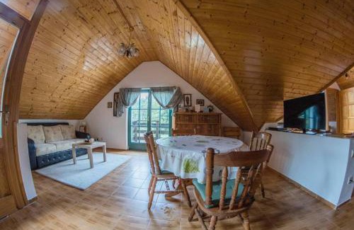 Ostoros Apartment | Matyó Rózsa Vendèghàz