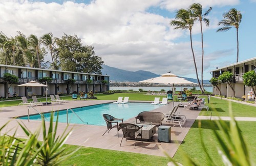 Kahului Hotel | Maui Escape! Harbor Views, Outdoor Pool, Short Drive to Maui Tropical Plantation
