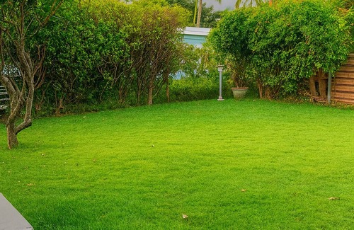 Hauula House | Mauka Sunrise, Walk to Hau‘ula Beach & Trails, A/C