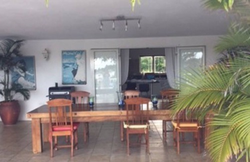 Calebasses House | Mauritius in the English Summer