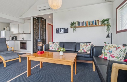 Vang House | "Mauritz" - 300m from the sea by Interhome