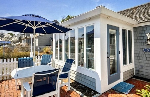 Mashpee House | Maushop - Perfect for your Vacation