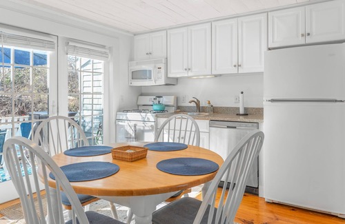 Mashpee Condo | Maushop Village, 2-bedroom, 1.5 baths, Sleeps 4, A/C, patios & private beach