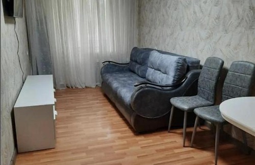 Vrbovec Apartment | Maveri Kamnedes 1982