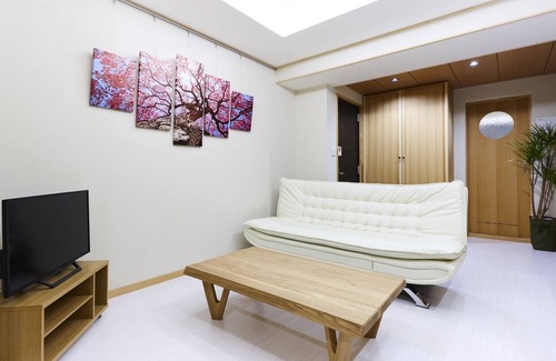Shimogyo Apartment | Max 4P-Centrally located Brand New Guesthouse-1st floor