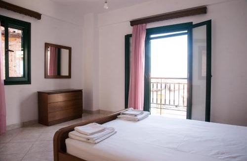 Koroni Apartment | Maxis apartment 3