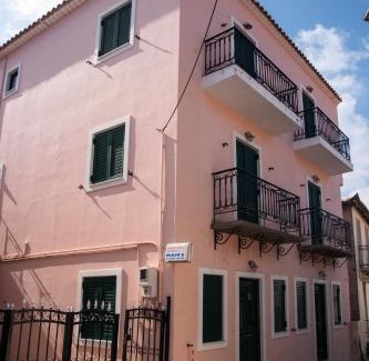 Koroni Apartment | Maxis apartment 3