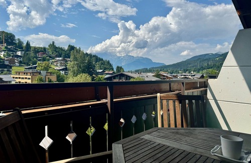 Maria Alm am Steinernen Meer Apartment | Maxls Stubn: Charming vacation apartment with a unique “Räuberhöhle” for children