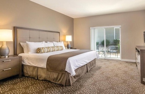 Windsor Apartment | May 24-26: BottleRock Music Festival nearby Napa-World Class Eateries & Wineries