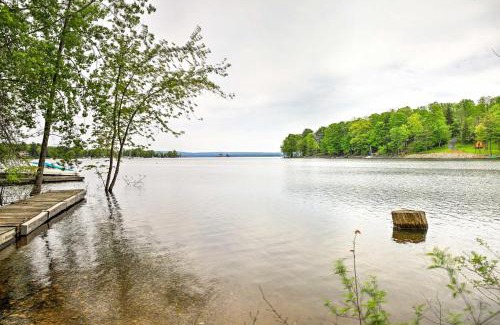 Mayfield House | Mayfield Home with Private Dock on Lake Sacandaga!