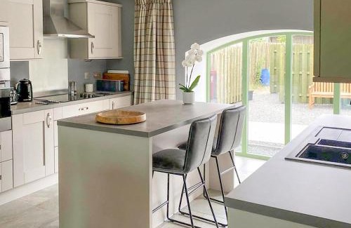 Linlithgow House | Mayflower - Uk43632