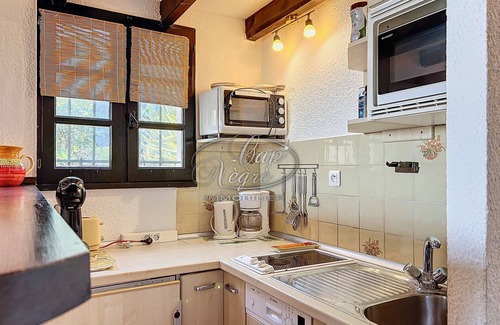 Cavaliere Ski Chalet | Mazet provençal T2 Duplex 35 m2 for 4 people with garden sea view at Mas de Pramousquier