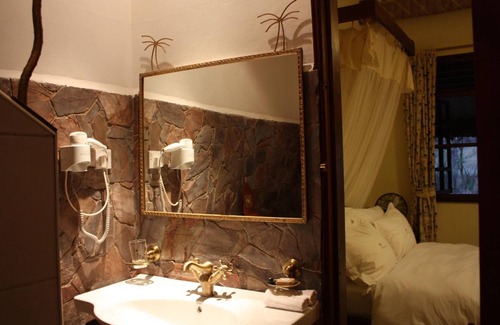 Serengeti National Park Cabin | Mbalageti Serengeti