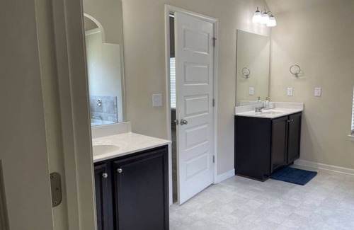 McDonough House | McDonough Home Away from Home with Yard, Patio, WiFi, Near Atl Motor Speedway!