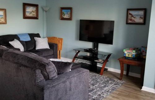 El Centro Beach House | McDrifty's Hideaway