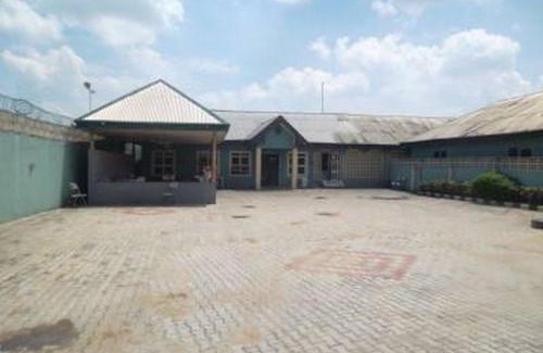 Port Harcourt Cabin | Mckay Resort Suites- Standard