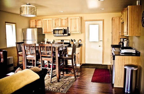 Denali National Park Cabin | McKinley Creekside Cabins & Cafe'-The Carlo Guest Cabin