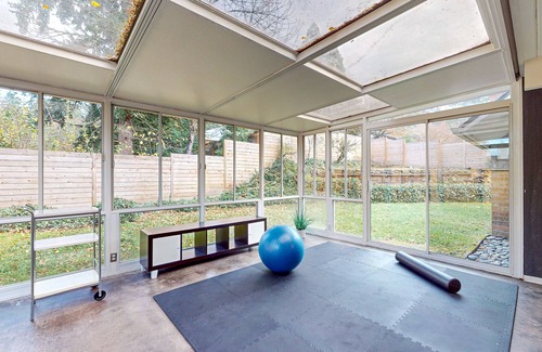 Garden Home-Whitford House | MCM home with atrium & yoga area near Nike HQ, Intel & Washington Square Mall