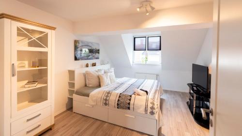 Magdeburg Apartment | MD-6 Buckau Karl-Schmidt-Strasse 22 Appartement Top Ausstattung - Smart TV - 2Schlafzimmer -5 Min zum Zentrum