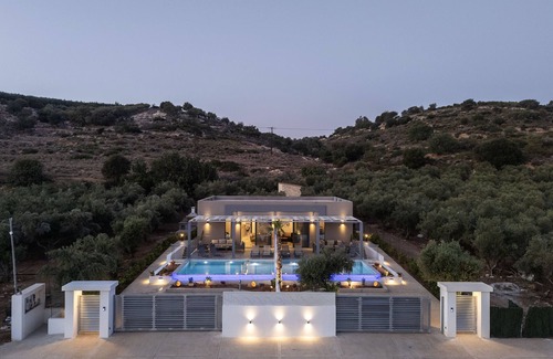 Roumeli Villa | Me and You Villas