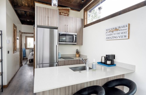 Stanley Cabin | Meadow Creek Tiny Home #07