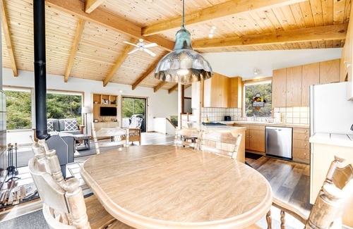Sea Ranch House | Meadow Home with Private Hot Tub, Ocean Views, Shared pool, Tennis, & Sauna