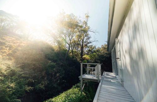 Lidster House | Meadowbrook MTB Lodge Orange - Rip on the trails, sip on the wine!