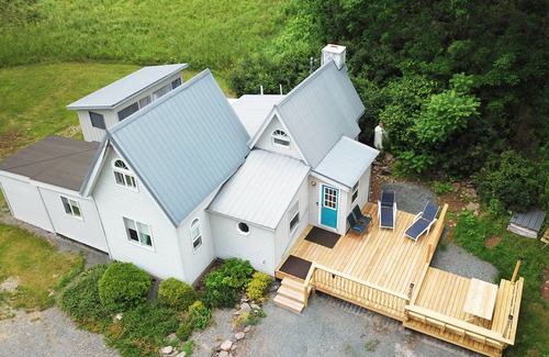 Denver House | Meadowlark, a delightful and unique Catskill Mountain Cottage. Extraordinary