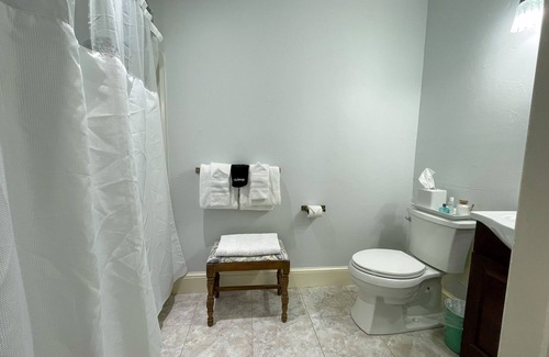 New Bern Bed & Breakfast | Meadows Inn Bed & Breakfast