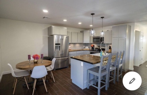 Woodward House | Meadowview House