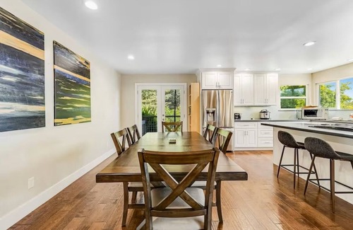 Sebastopol House | MeadowView on Darby, by Vinifera Homes