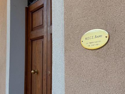 L'Aquila House | MECE Rooms