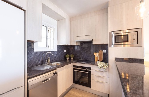 Cap de Salou Ski Chalet | Mediterranean Beach House · AirCon · Pool