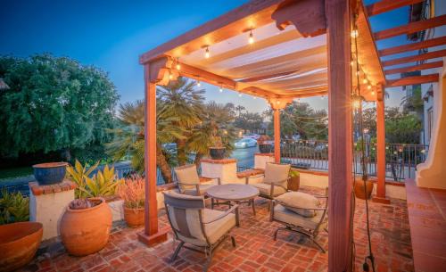 Loma Portal House | Mediterranean-Style Villa in Point Loma