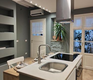 Roiano-Gretta-Barcola-Cologna-Scorcola Apartment | medium miramare appartamento sogno sul mare
