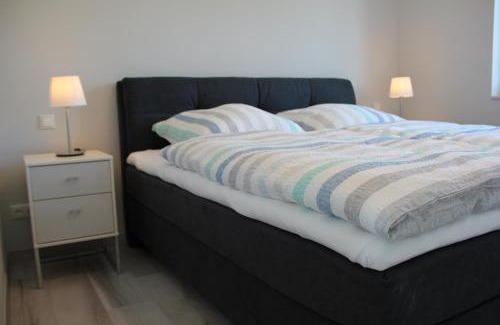 Fehmarnsund Apartment | Meerblick Fehmarnsund 1 - direkt am Strand