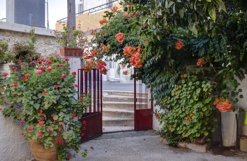 Venerato House | Meet The Cretan Hospitality